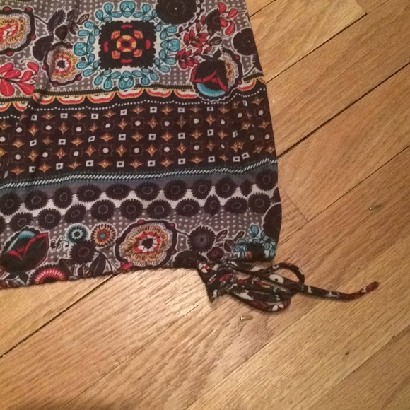 American Rag Tank Top - Picture 2 of 3